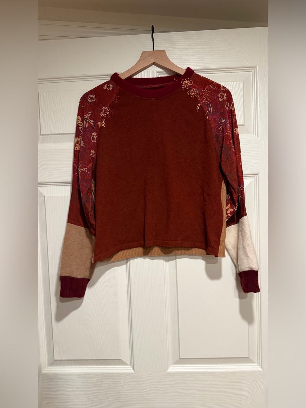 Koi suwanna get sweater